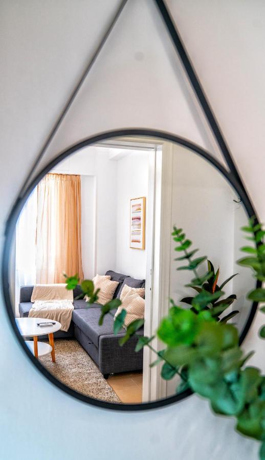 Lux Garden Apartment Near Acropolis In The Heart Of เอเธนส์ ภายนอก รูปภาพ