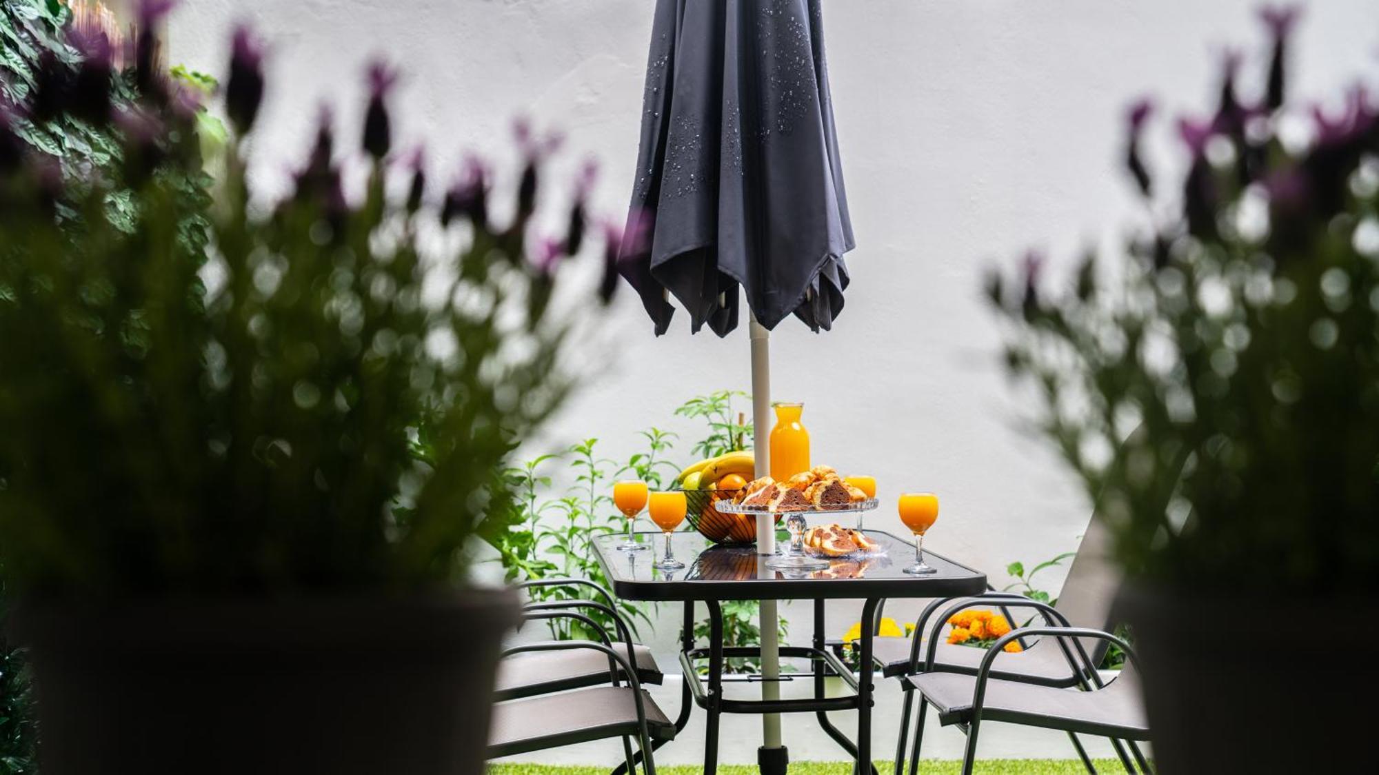 Lux Garden Apartment Near Acropolis In The Heart Of เอเธนส์ ภายนอก รูปภาพ