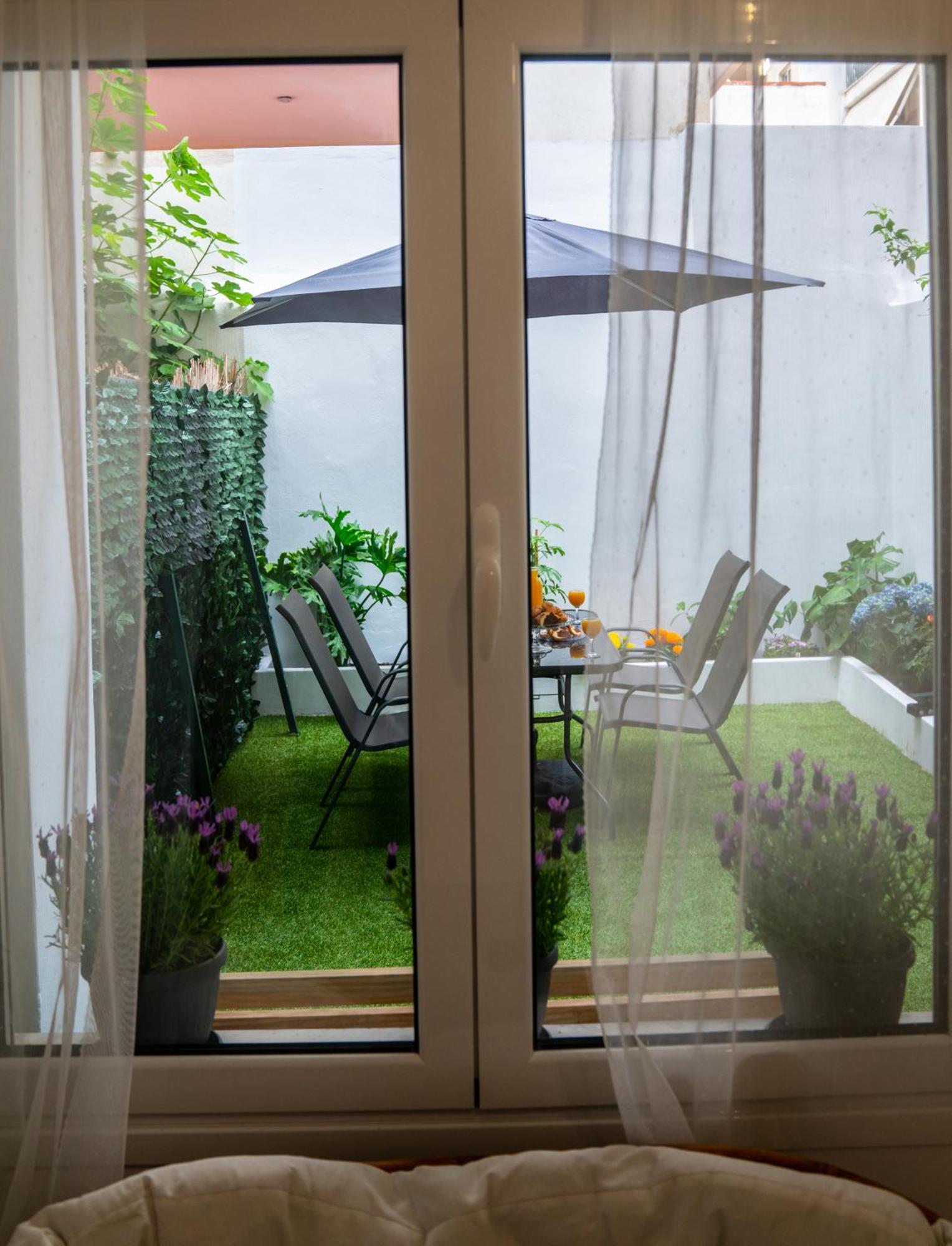 Lux Garden Apartment Near Acropolis In The Heart Of เอเธนส์ ภายนอก รูปภาพ